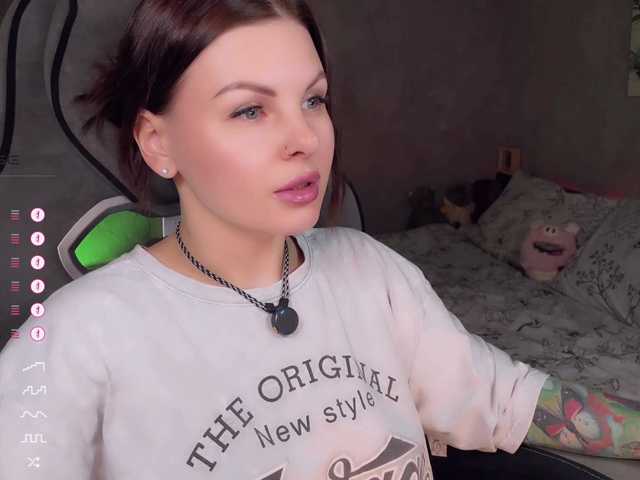 LiluDallass's BongaCams show and profile