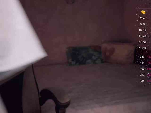 LiluDallass Live Webcam on BongaCams