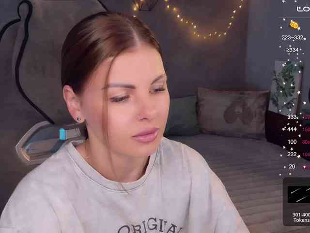 online web cam show LiluDallass