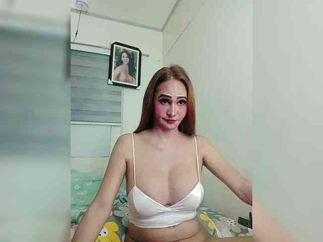 yourLOVEts Live Webcam on BongaCams