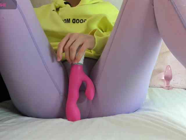 MiaSweety webcam