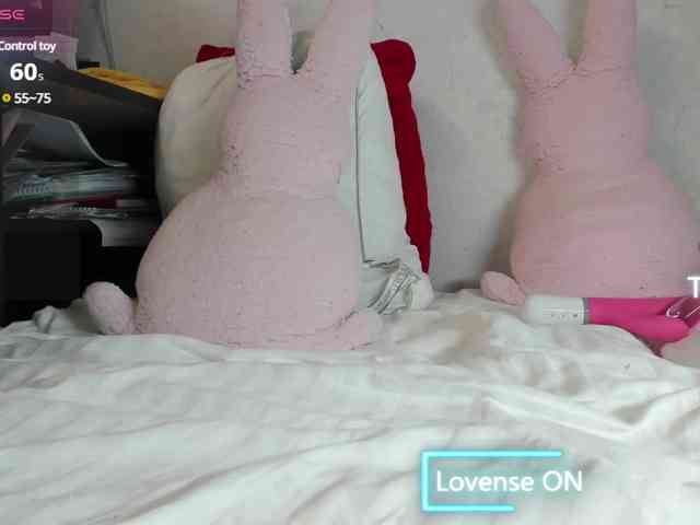 MiaSweety webcam