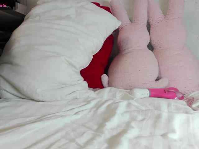 MiaSweety webcam