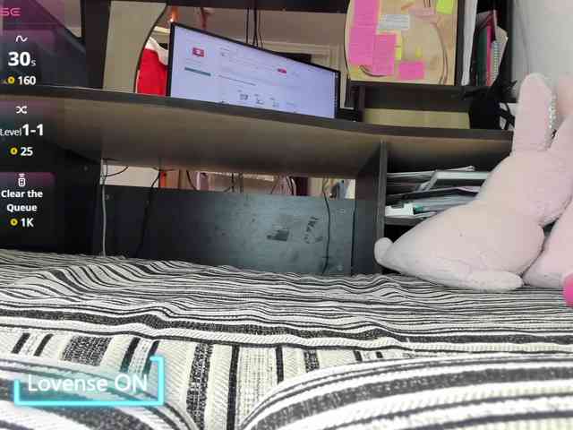 MiaSweety webcam