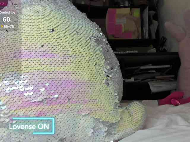 MiaSweety webcam
