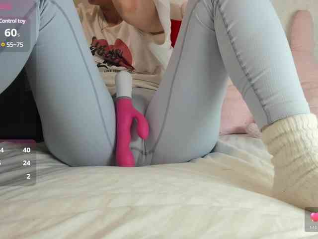 MiaSweety webcam