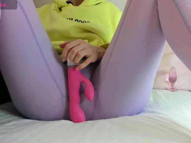 MiaSweety webcam