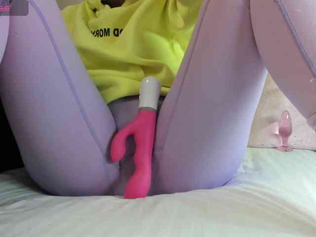 MiaSweety webcam