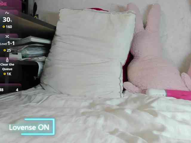 MiaSweety webcam