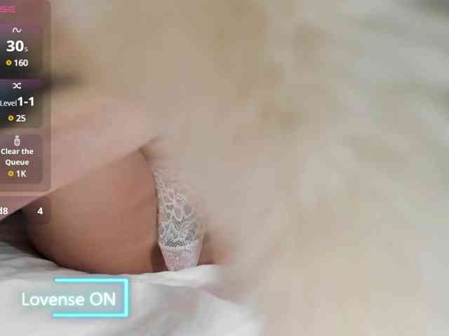 MiaSweety webcam
