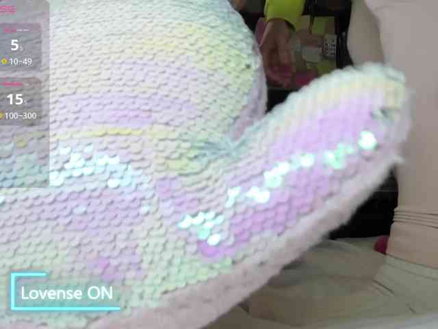 MiaSweety webcam