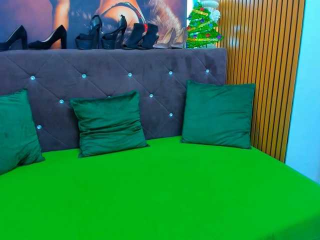 LauraSinFull's BongaCams show and profile