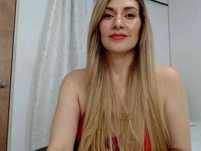 AmberRosexoxo webcam