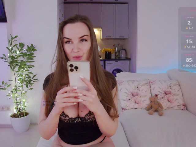 SincereLight's BongaCams show and profile