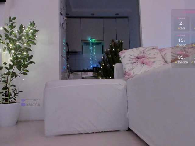 SincereLight's BongaCams show and profile