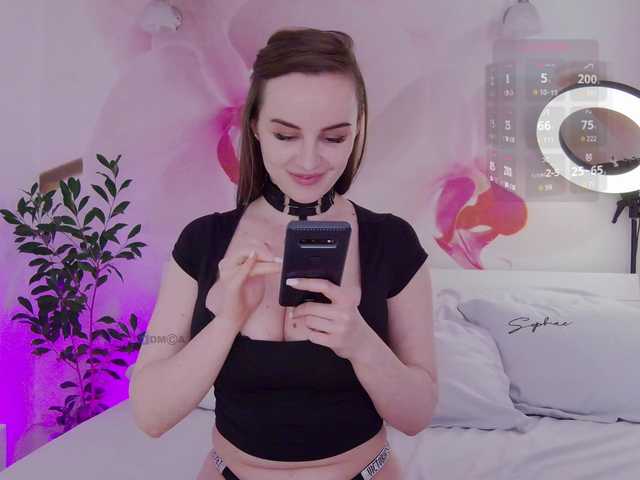 SincereLight's BongaCams show and profile