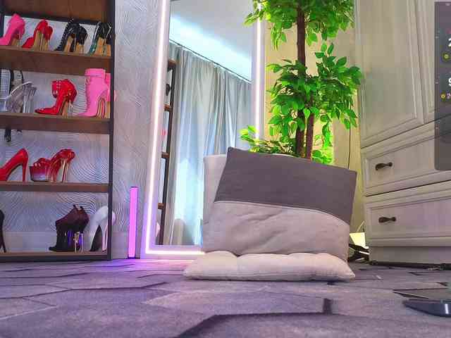 -AngelaFox- webcam