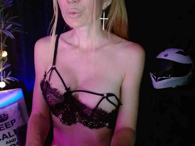 -AfricaYa- webcam