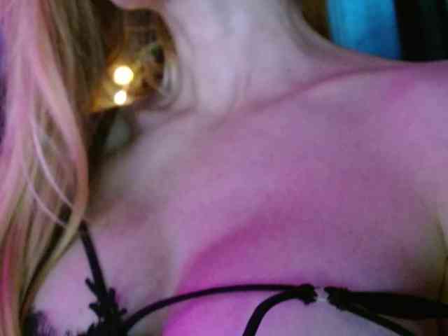 -AfricaYa- webcam