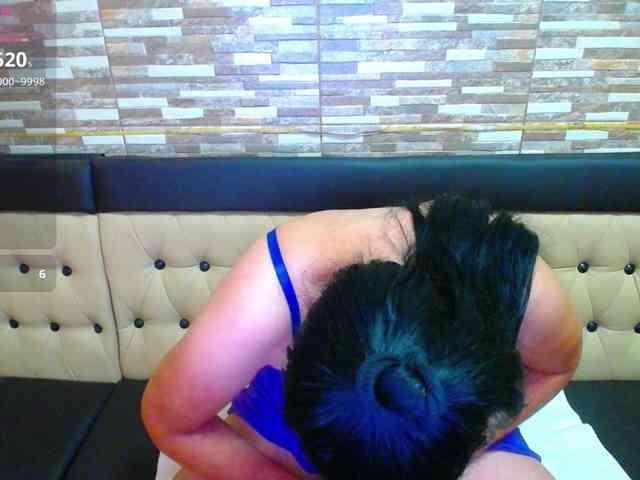 Yanisa28 webcam