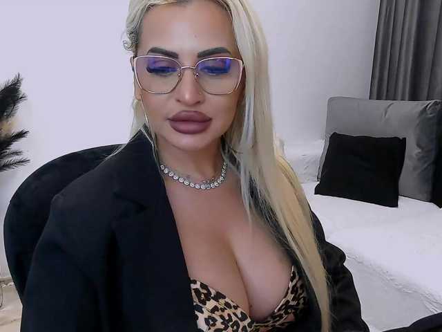 Preview of lovelyblondyx