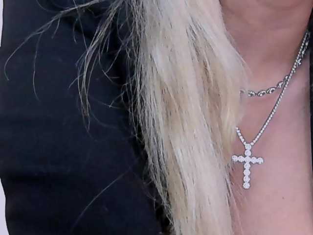 Preview of lovelyblondyx