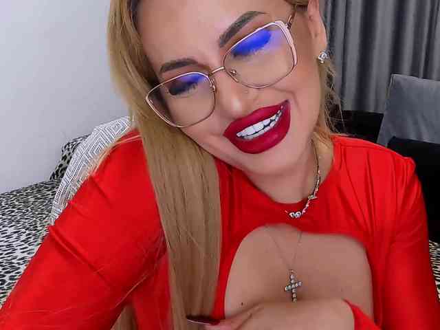 lovelyblondyx lovelyblondyx