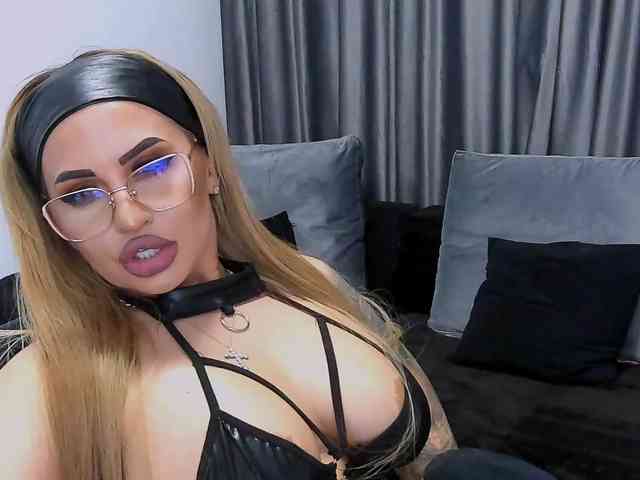 lovelyblondyx lovelyblondyx