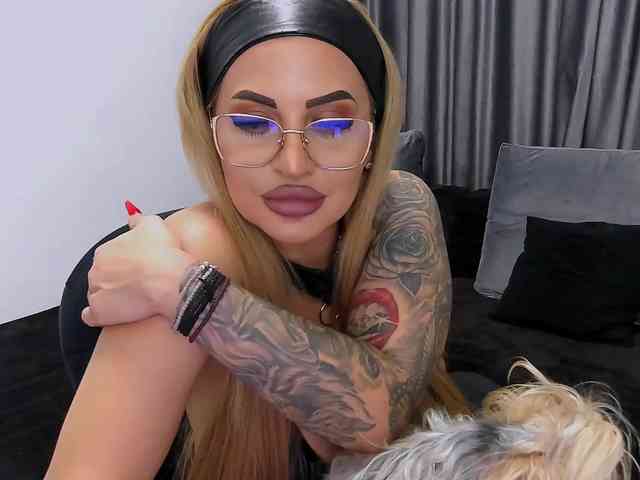 lovelyblondyx lovelyblondyx