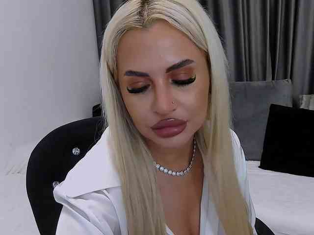 webcam nude Lovelyblondyx