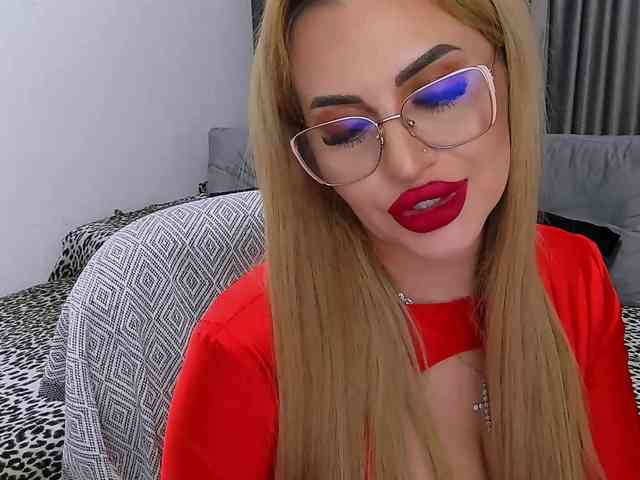 lovelyblondyx lovelyblondyx