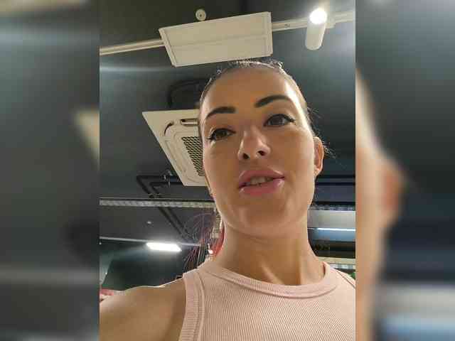 live amateur cam CrazyPussy07
