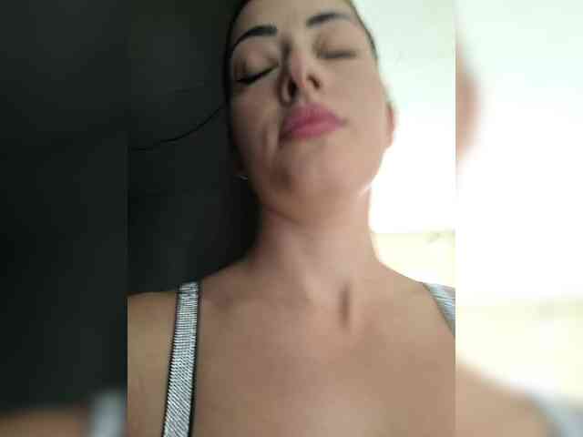Chris_Diamond webcam