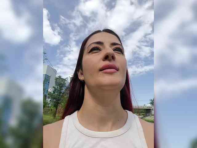 random cam chat CrazyPussy07