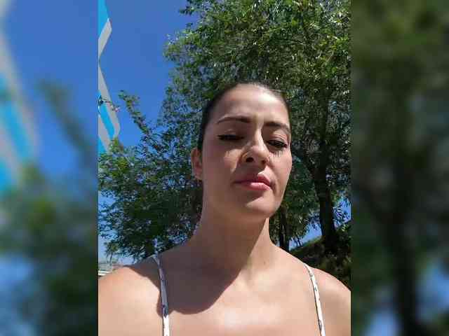 Chris_Diamond webcam