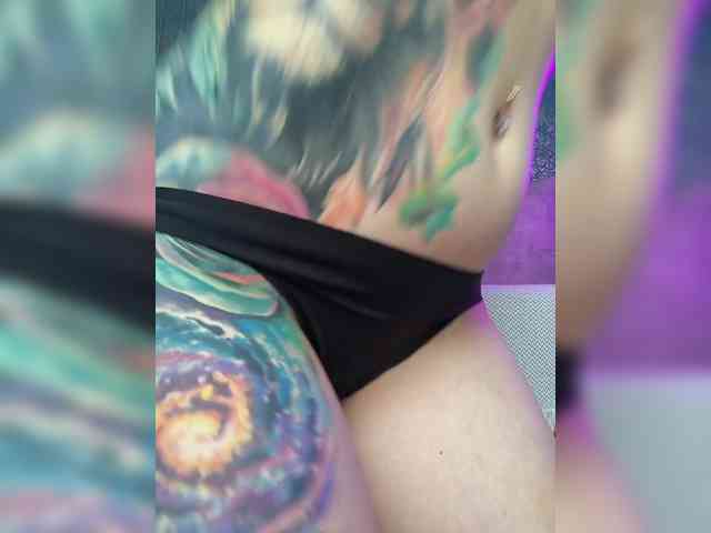 Chris_Diamond webcam