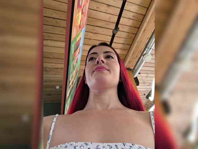 nude videochat CrazyPussy07