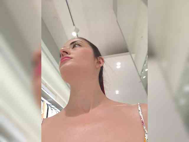 CrazyPussy07's webcam live show