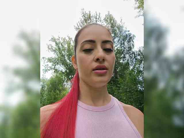 random cam chat CrazyPussy07