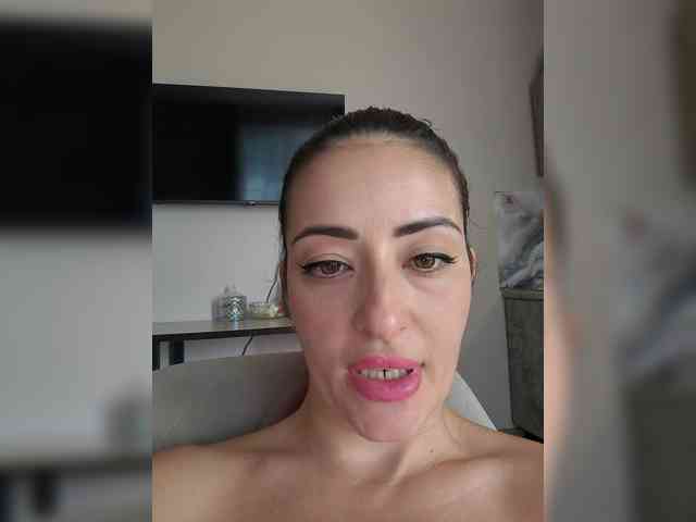 Chris_Diamond webcam
