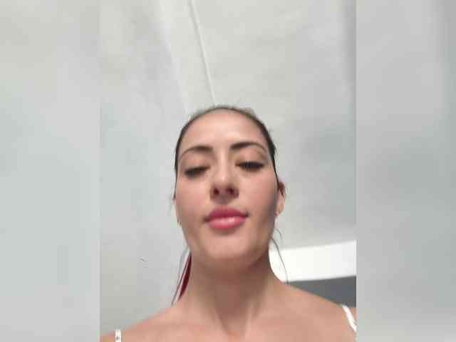 crazypussy07 bongacams