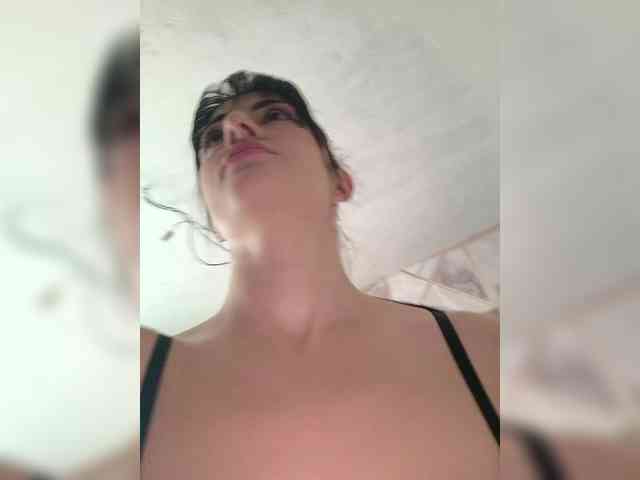 Chris_Diamond webcam