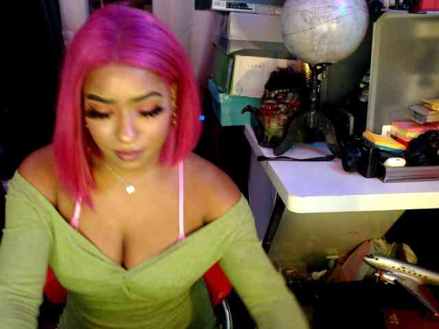 StarNude69 webcam