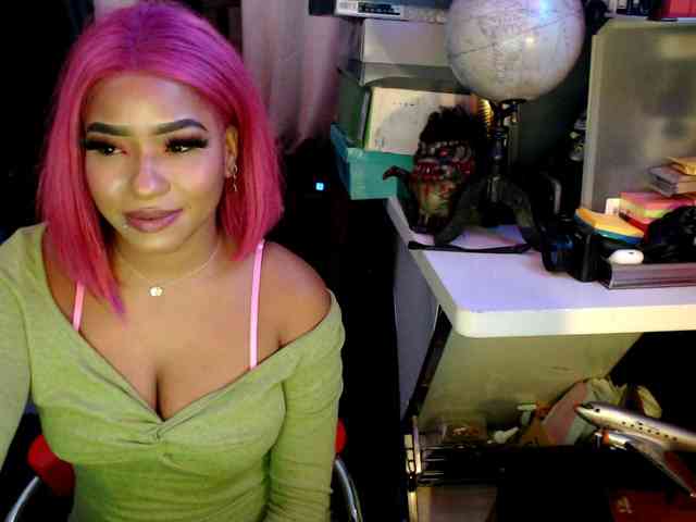 StarNude69 webcam