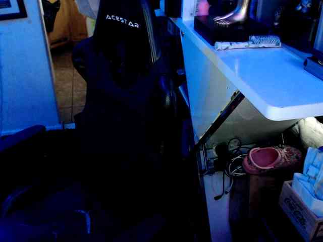 StarNude69 webcam
