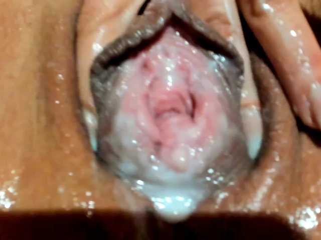 Alice-Sweet's BongaCams show and profile