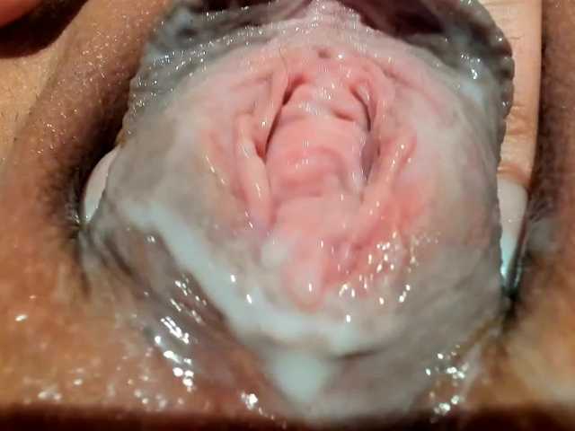 Alice-Sweet's BongaCams show and profile