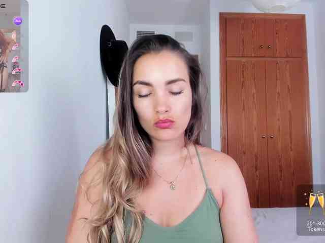NiaStone webcam