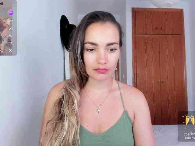 NiaStone webcam