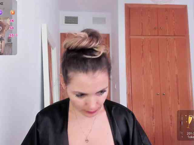 NiaStone